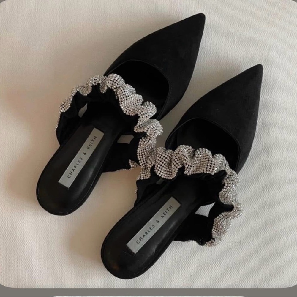 CHARLES & KEITH Gem-Encrusted Ruched
Strap Textured Mules